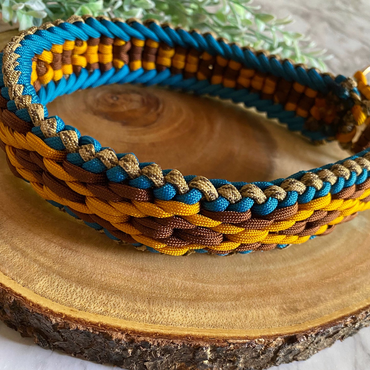 Paracord Collar The Petunia