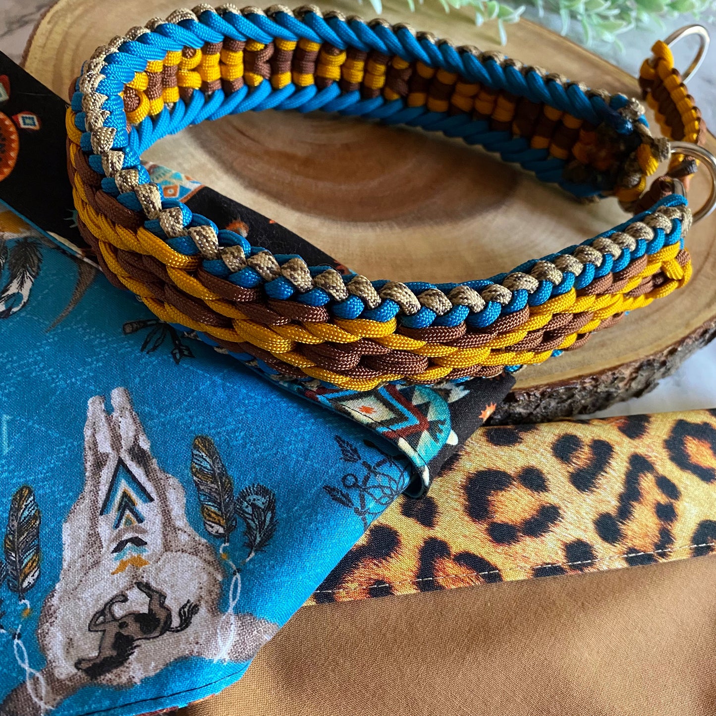 Paracord Collar The Petunia
