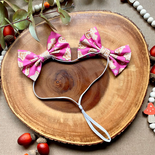 Pink Gingerbread Double Bows