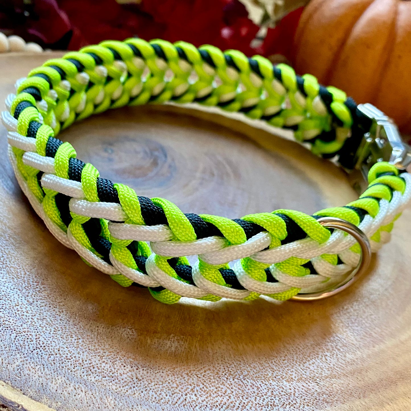 Beetlejuice Paracord Collar