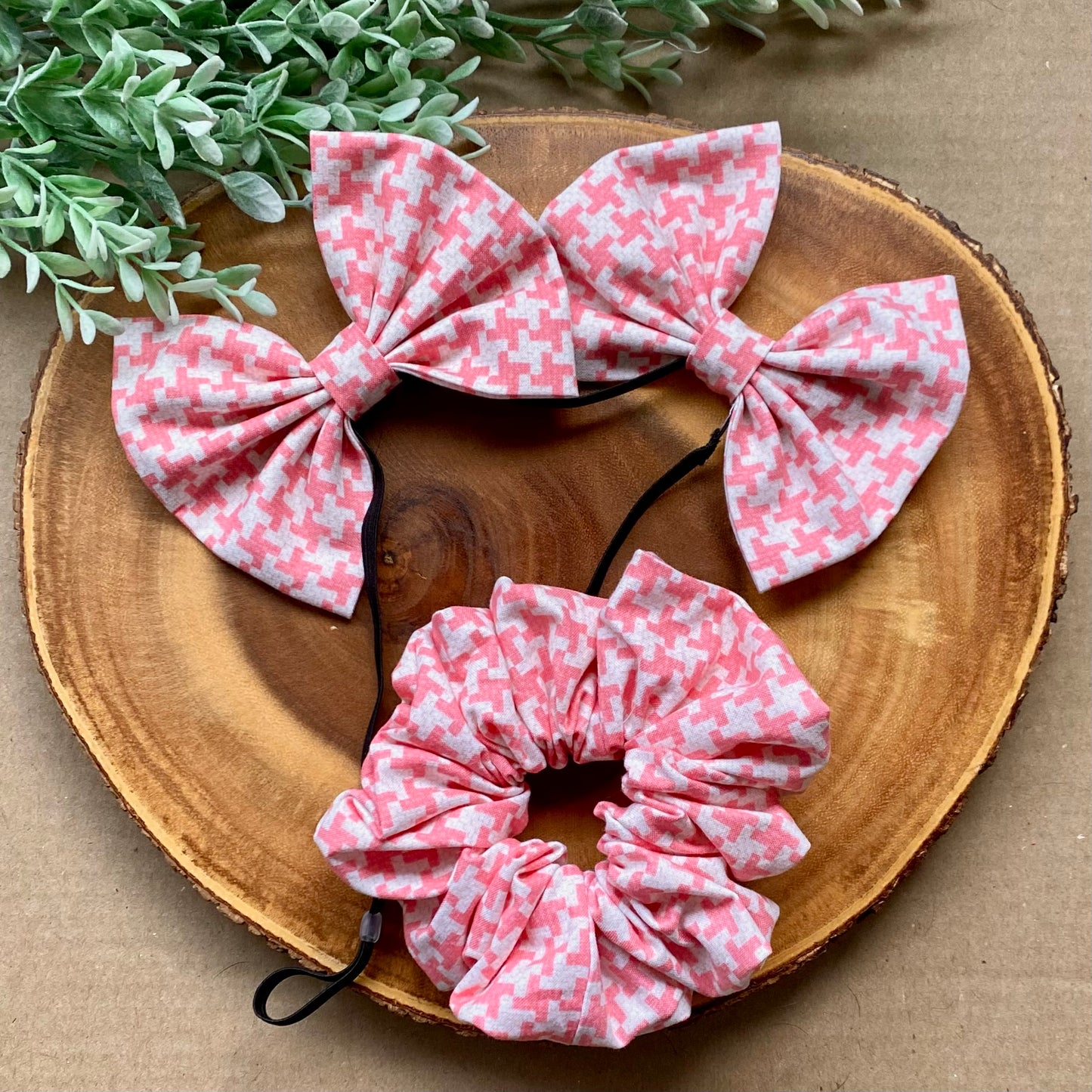 Houndstooth Cotton Scrunchie